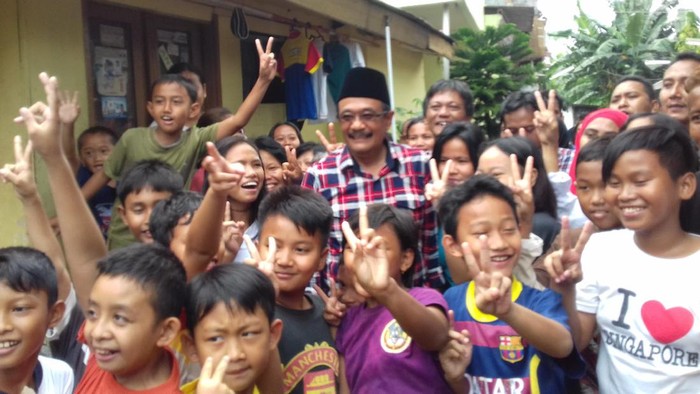 Sapa Warga Matraman, Djarot: Kondisi Tetap Normal Saat Demo 4 November