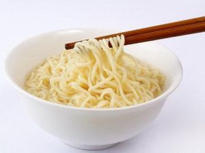 Mi Instan Bisa Picu Kanker Usus, Benar Nggak Sih?