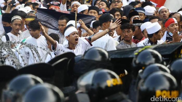 Usai Bertemu Wapres JK, Koordinator Demo: Proses Hukum Ahok akan Cepat