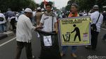 Demo 4 November Bersih dari Sampah