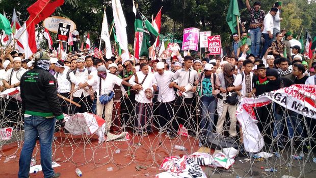 Live Report: Aksi Demo 4 November