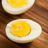 Mitos atau Fakta: Telur Bisa Memicu Jerawat?