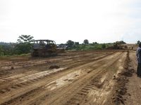 Tinjau Jalan Tol Pertama Kalimantan, Menteri PU Offroad