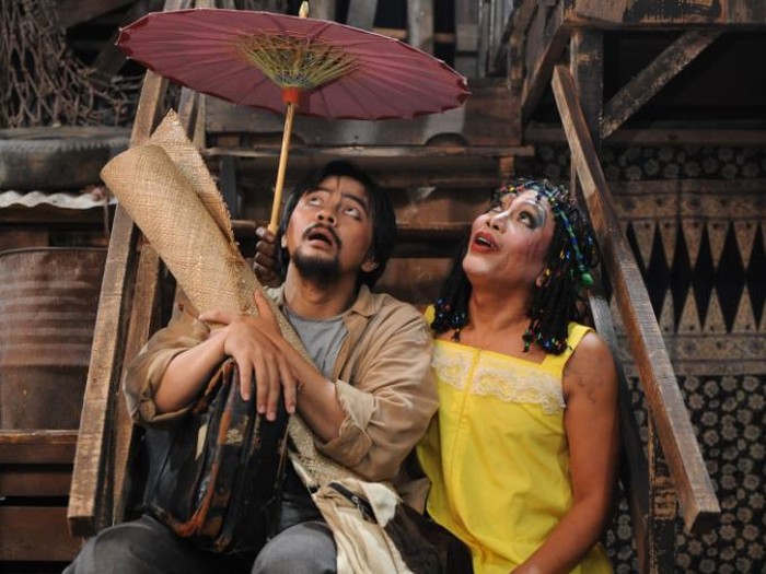 Teater Koma Pentaskan Opera Kecoa Mulai Malam Ini