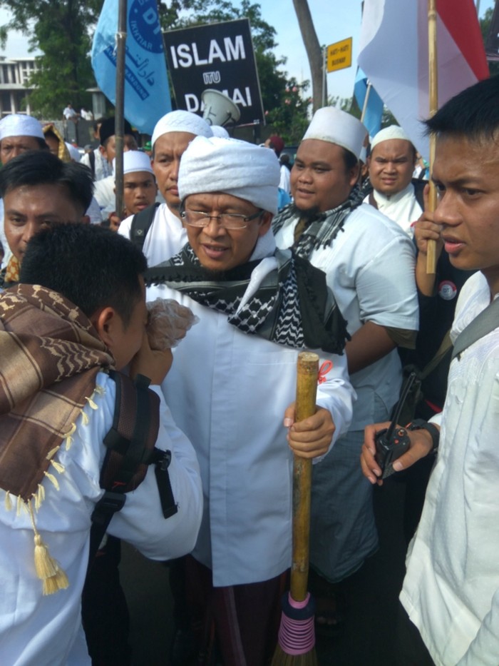 Aa Gym Batal Gabung ke Istana karena Capek Tak Bisa Tembus Massa