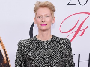 Parasite Dibuat Serial TV, Mark Ruffalo-Tilda Swinton Jadi Incaran