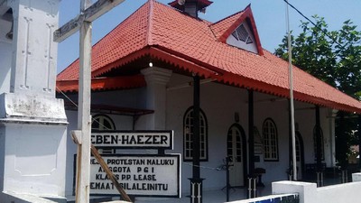 Penampakan Gereja Berusia 300 Tahun di Nusalaut, Ambon