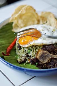 Tokyo Aglio Olio hingga Nasi Goreng Buntut yang Sedap Kini Bisa Dinikmati di Publik Markette