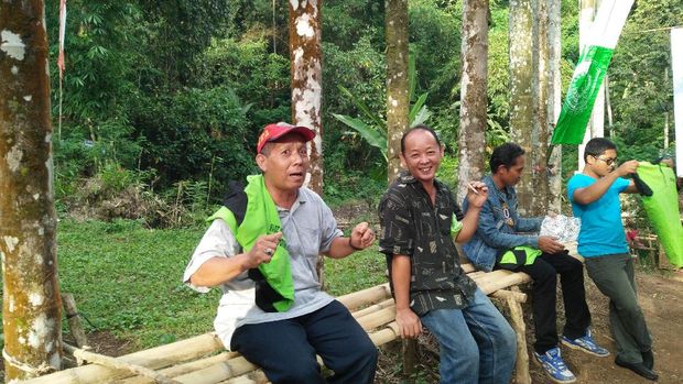 Damainya! Masyarakat Lintas Agama di Banyuwangi Adakan kemah Bareng