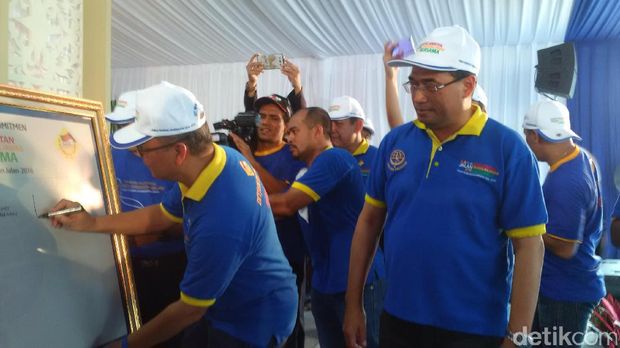 Foto: Menhub Budi Karya (Noval Dhwianuari Antony/detikcom)