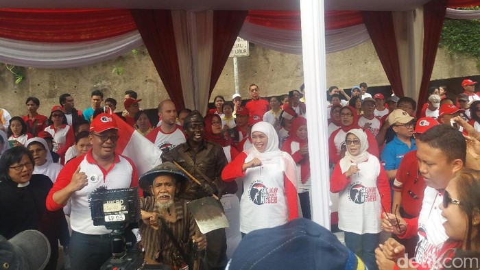 Jelang Hari Pahlawan, Mensos Hadiri Jalan Sehat di Bundaran HI