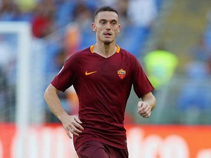 Vermaelen Sebut Roma Masih Kebobolan Terlalu Banyak Gol