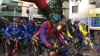 Gowes 52 Km Jakarta-Bogor, 700-an Pesepeda Kampanyekan Hidup Sehat