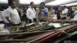 Polisi Pamerkan Barang Bukti Demo 4 November