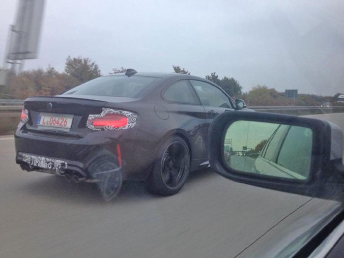BMW M2 Facelift Tertangkap Kamera Sedang Dites di Jerman