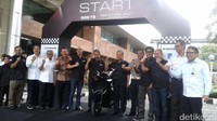 Acara touring diawali dengan upacara pelepasan dari Gedung Badan Pengkajian dan Penerapan Teknologi (BPPT), Jakarta Pusat, Senin (7/11/2016).