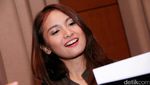 Keseruan Acha Septriasa saat Take Vokal
