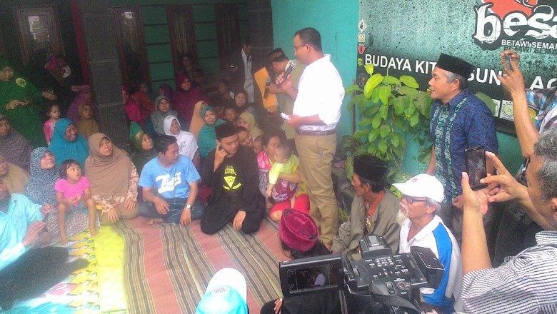 Janji Anies Soal Air Bersih: Percepat Sambung Pipa dan Kurangi Air Tanah Janji Anies Soal Air Bersih: Percepat Sambung Pipa dan Kurangi Air Tanah
