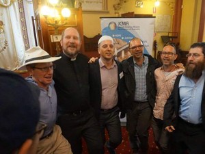 Islam, Kristen dan Yahudi Gelar Jalan Bersama di Melbourne