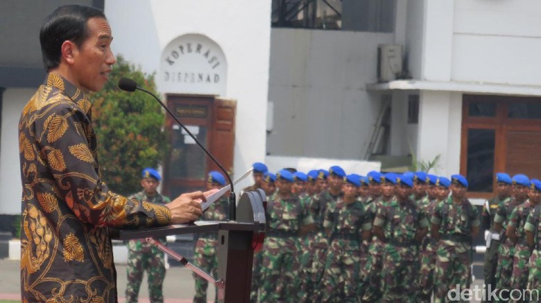 Jokowi: Sebagai Panglima Tertinggi, Saya Minta Jangan 