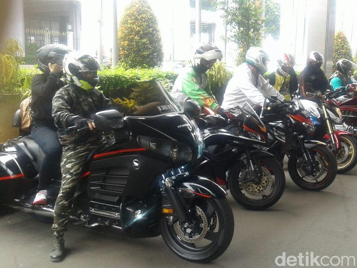 CMC, Komunitas Motor Besar Aneka Merek
