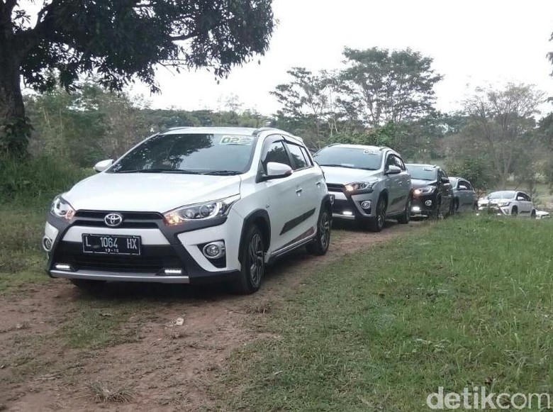 Menguji Keandalan Toyota Yaris Heykers