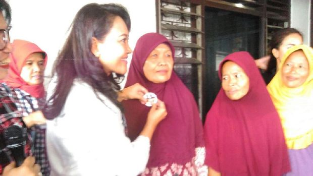 Istri Djarot di Bukit Duri 