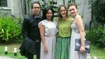 Aksi Feni Rose di Pernikahan Sandra Dewi