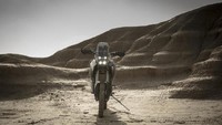 Konsep motor petualang ini mengadopsi konsep motor offroad Yamaha Tenere asli.