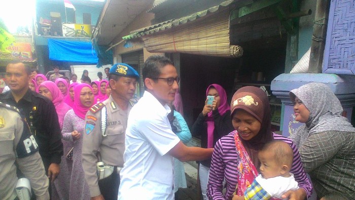 Aneka Curhat Warga ke Sandiaga: Modal Usaha Jamu Hingga Suami Hilang