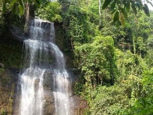 Cimandaway, Air Terjun Cantik & Tertinggi di Cilacap