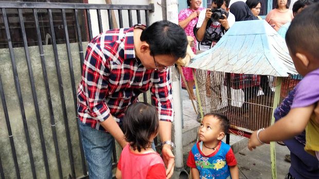 Strategi Kampanye Ahok: Jalan Suka-suka dan Hitung Jumlah Warga