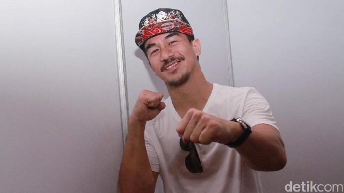 Joe Taslim nggak doyan makan sayur. Foto: Gus Mun/detikHOT Joe Taslim nggak doyan makan sayur. Foto: Gus Mun/detikHOT