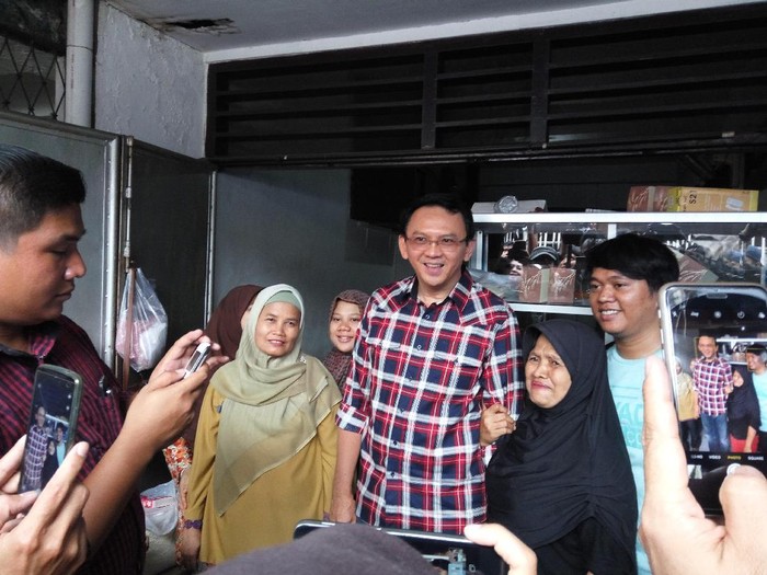 Ahok Berencana Jual Tiket Konser Untuk Kampanye