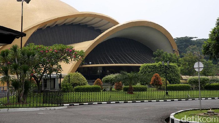 Keong Emas TMII
