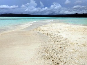 Ditemukan Turis, Begini Awal Pasir Timbul Raja Ampat Bisa Terkenal