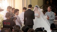 Upacara pernikahan Sandra Dewi dan Harvey Moeis dimulai pada pukul 13.00 WIB di Katedral, Jakarta Pusat. Pool/Ismail/detikFoto.