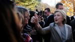 Hillary Memilih di Chappaqua, New York