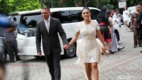 Krisdayanti juga turut hadir bersama sang suami, Raul Lemos. Pool/Palevi S/detikFoto.