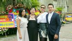 Aksi Feni Rose di Pernikahan Sandra Dewi