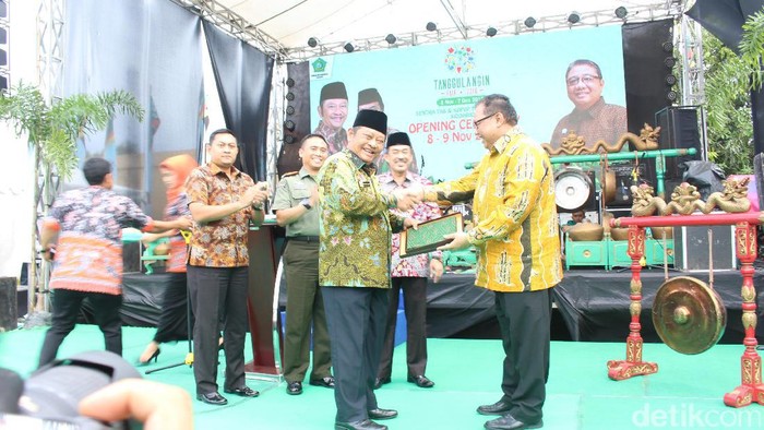 Menkop UKM Buka Tanggulangin Fair