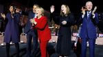 Barack Obama Hadiri Kampanye Hillary Clinton