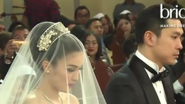 Sandra Dewi Siarkan Pernikahannya Live di Facebook