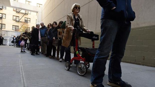 Antrean pemilih di New York