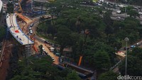 Pembangunan jalan layang di Semanggi ini nantinya akan memudahkan arus dari Cawang dan Slipi yang akan mengarah ke Sudirman.