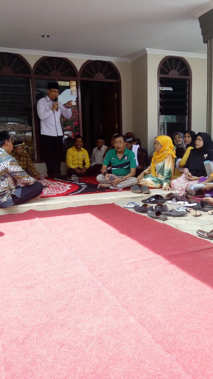 Kampanye di Rumah Warga, Andika Janji Ciptakan Peluang Kerja