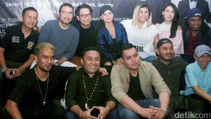 Persembahan Rekan Musisi untuk Mike Mohede