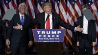 Trump memenangi Pilpres AS setelah meraih 276 electoral vote, meninggalkan rivalnya, Hillary Clinton yang meraih 218 electoral vote. REUTERS/Mike Segar.