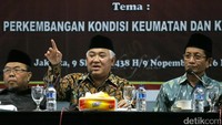 Di pembukaan rapat, Din Syamsuddin mengatakan bahwa aksi 4 November kemarin penting untuk dibahas, karena mempengaruhi kehidupan berbangsa dan bernegara.