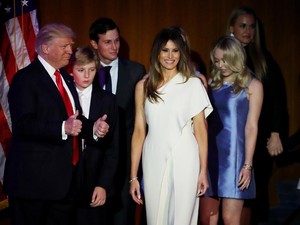 Donald Trump Menang Pilpres, Jumpsuit Rp 52 Juta Melania Trump Dicari Netizen